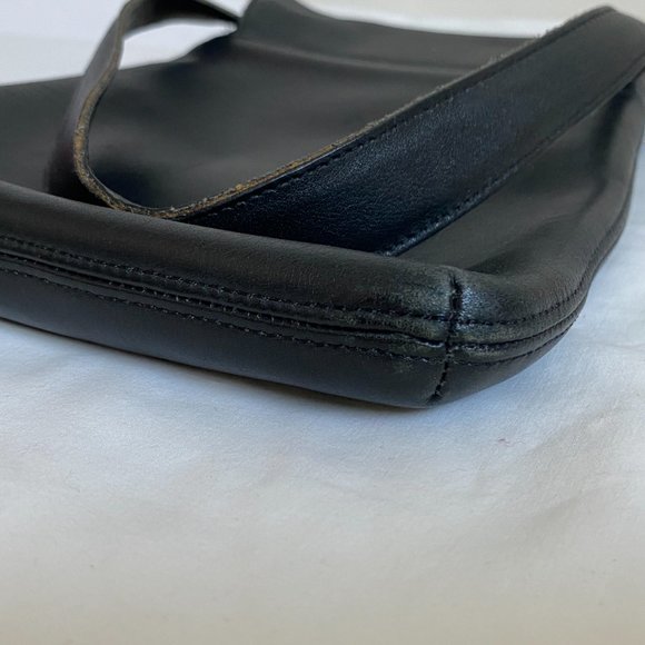 Vintage Black Coach Shoulder Bag - Picture 7 of 7